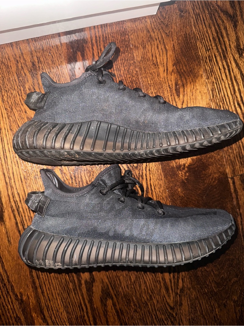 Yeezy Boost Inspired Women’s Black Knit Low-Top Sneakers